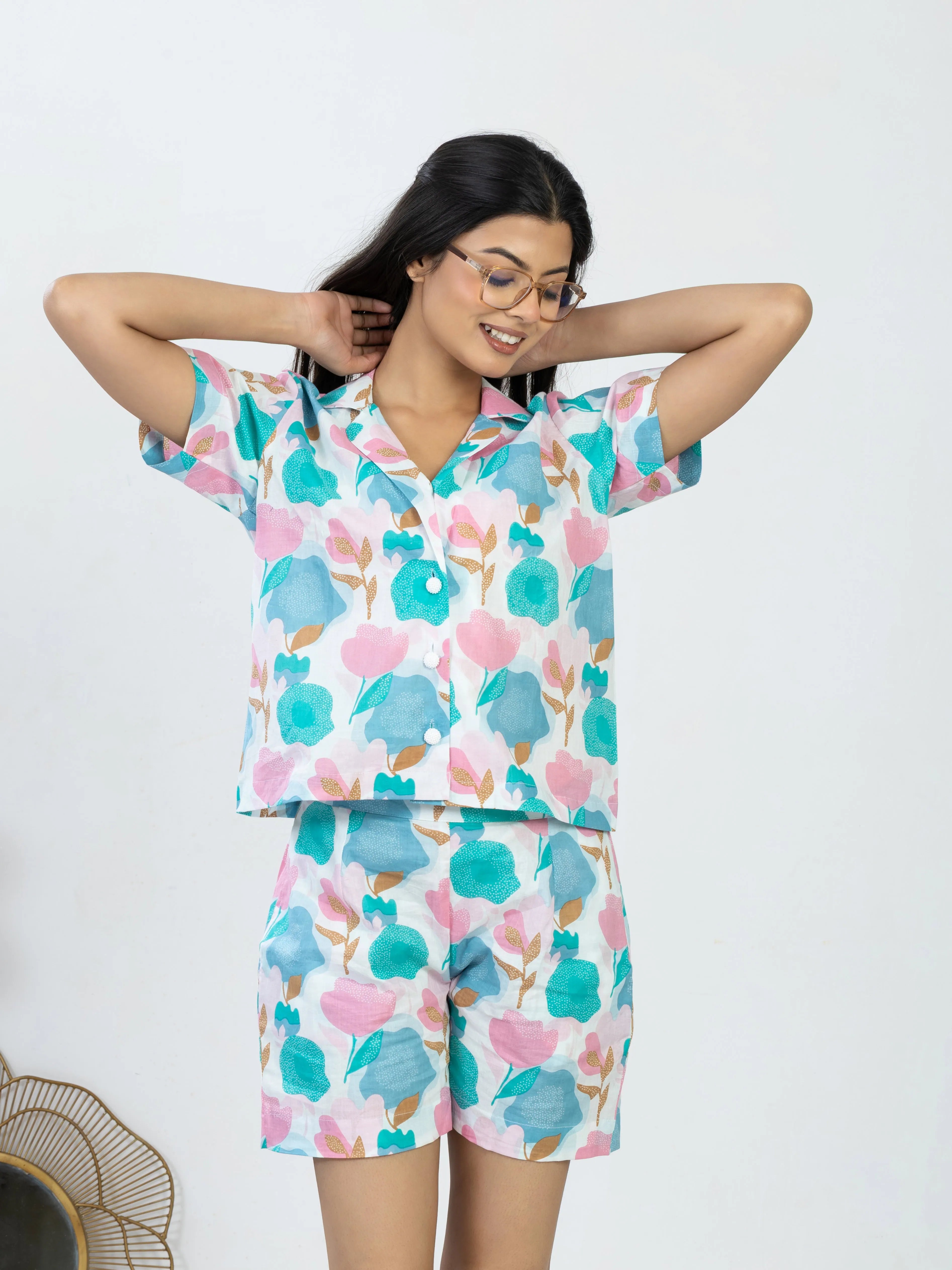फुलरंग | Abstract Leaf Print Cotton Top & Shorts Co-ord Set