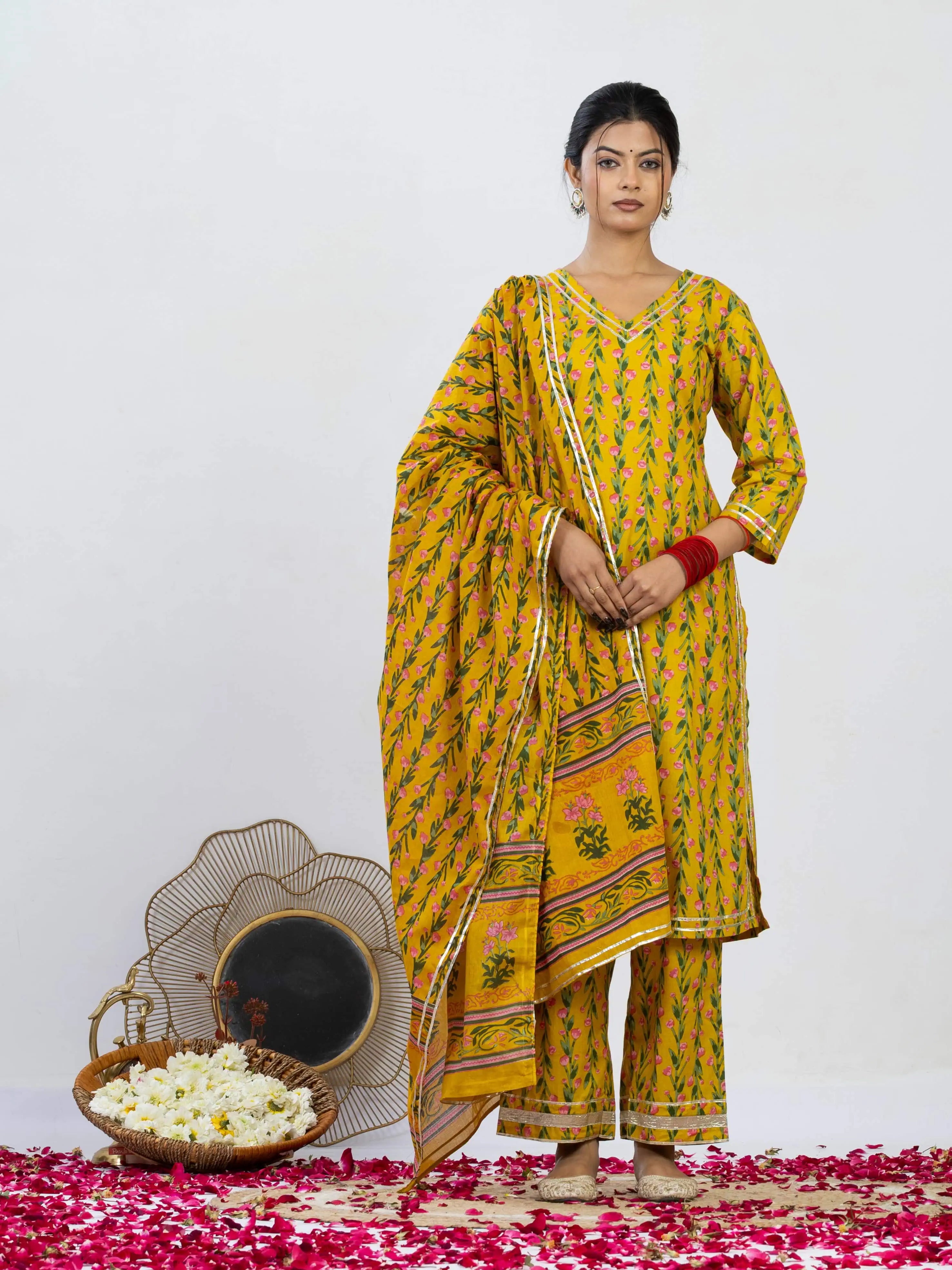 रंगत रानी | Handmade Royal Mustard Yellow Floral Kurta Set with Cotton Dupatta