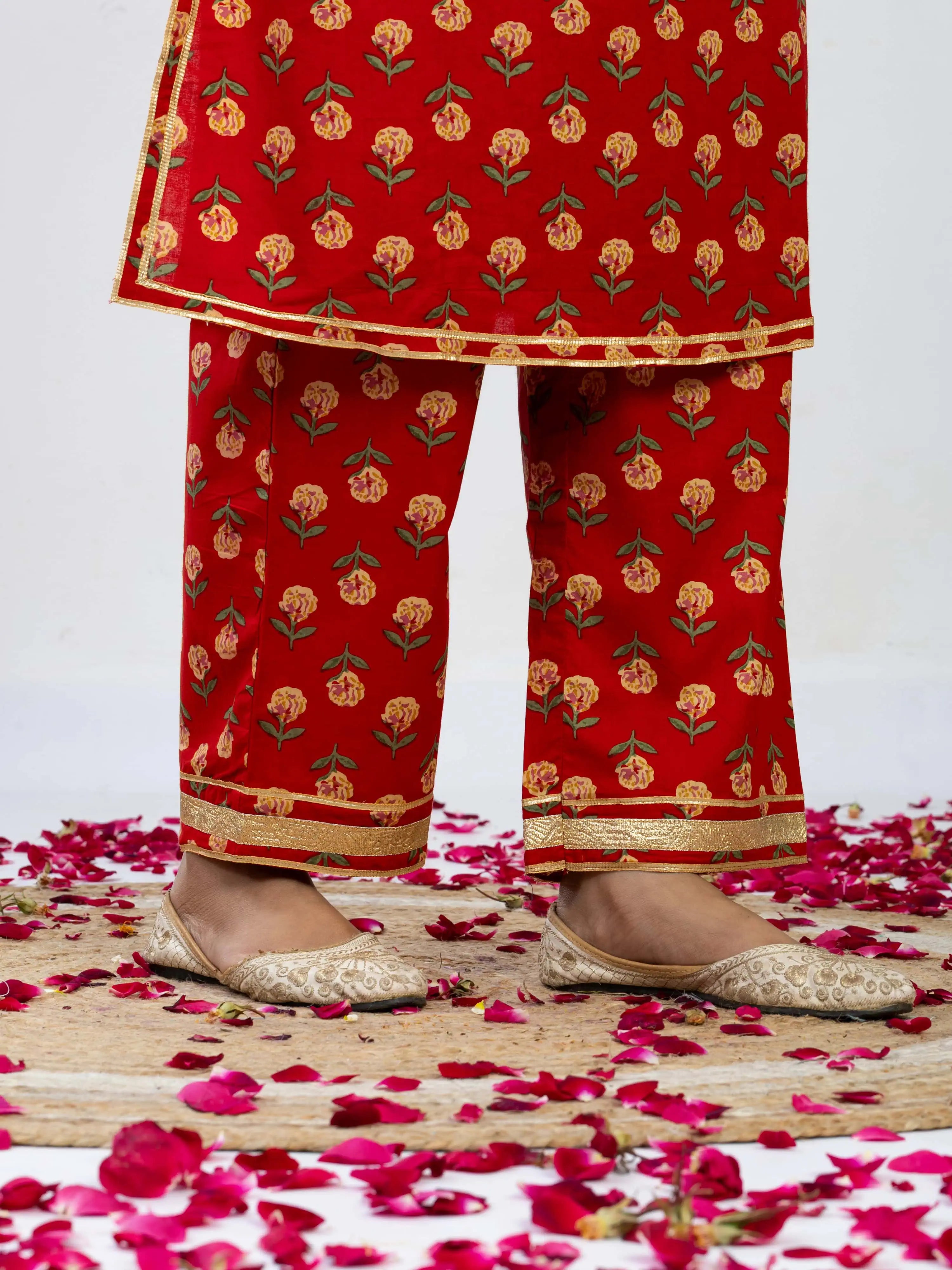 रुपांजलि | Handmade Pure Cotton Kurta Set with Cotton Dupatta