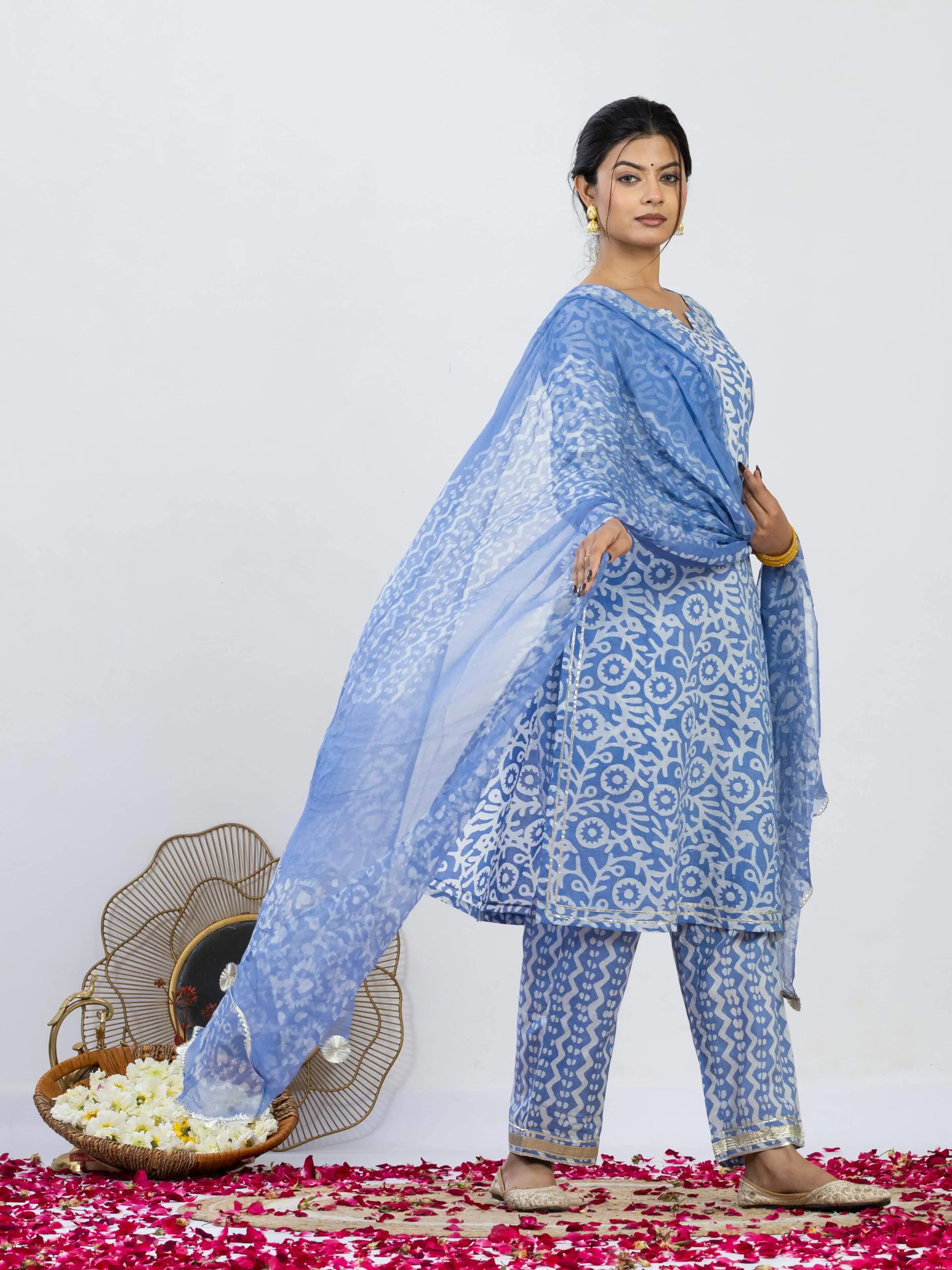रगंजली | Handmade Pure Cotton Kurta Set with Chiffon Dupatta