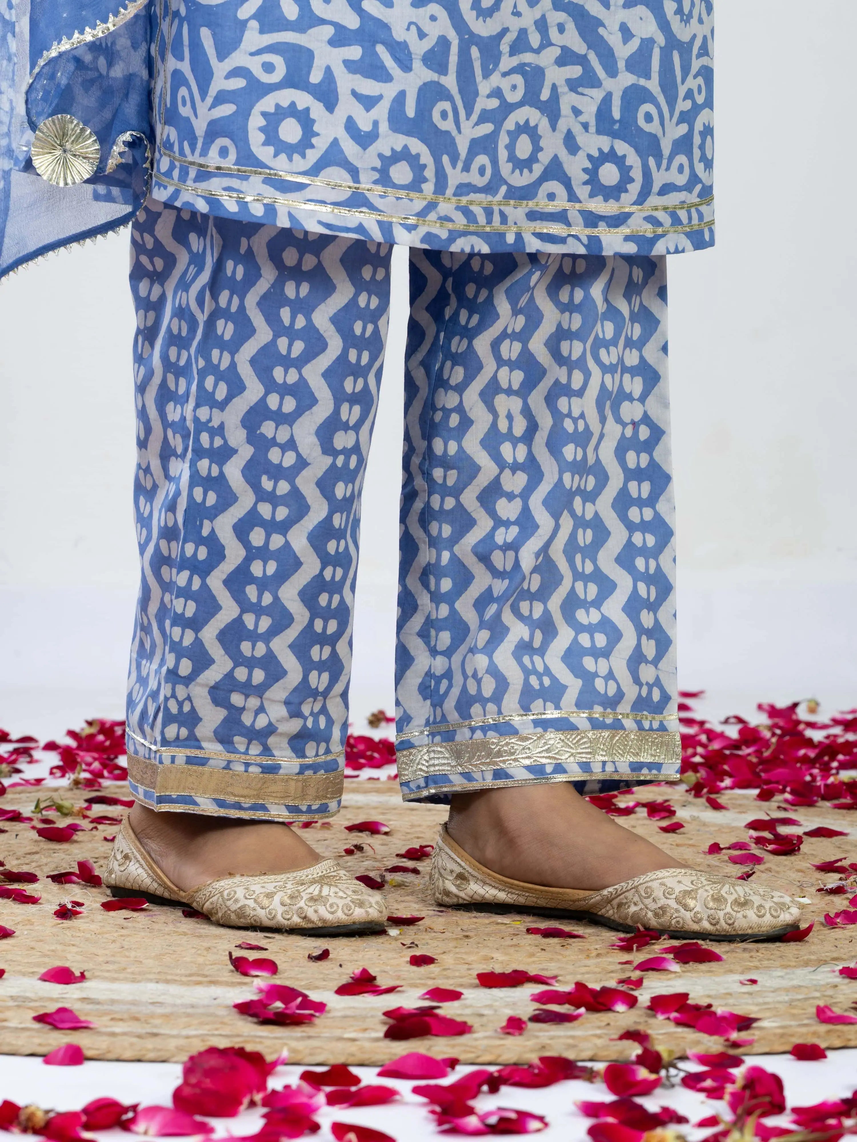 रगंजली | Handmade Pure Cotton Kurta Set with Chiffon Dupatta