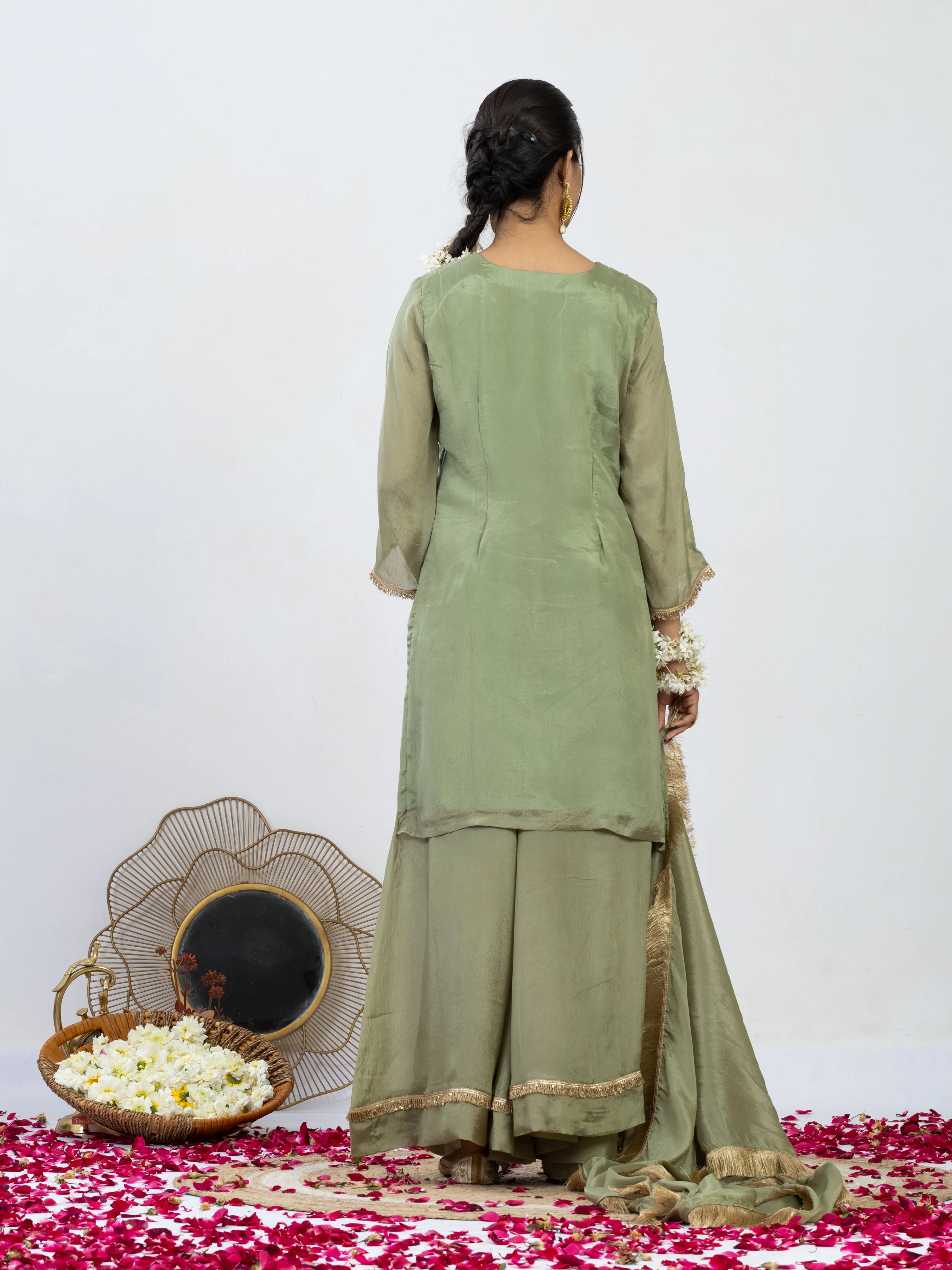 हरित नज़ाकत | Zardosi Hand Work Chiffon Kurta Palazzo Set with Dupatta