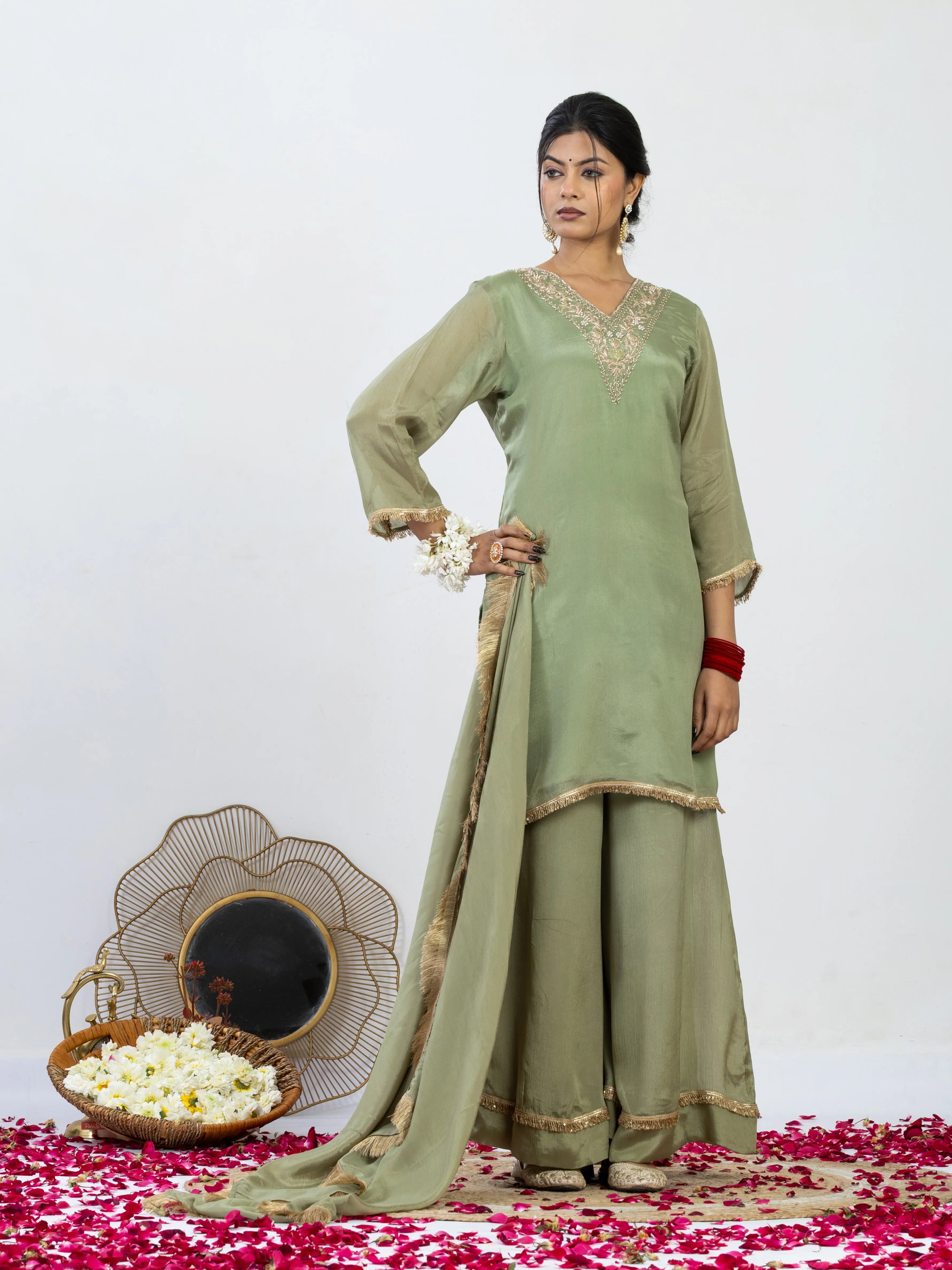 हरित नज़ाकत | Zardosi Hand Work Chiffon Kurta Palazzo Set with Dupatta