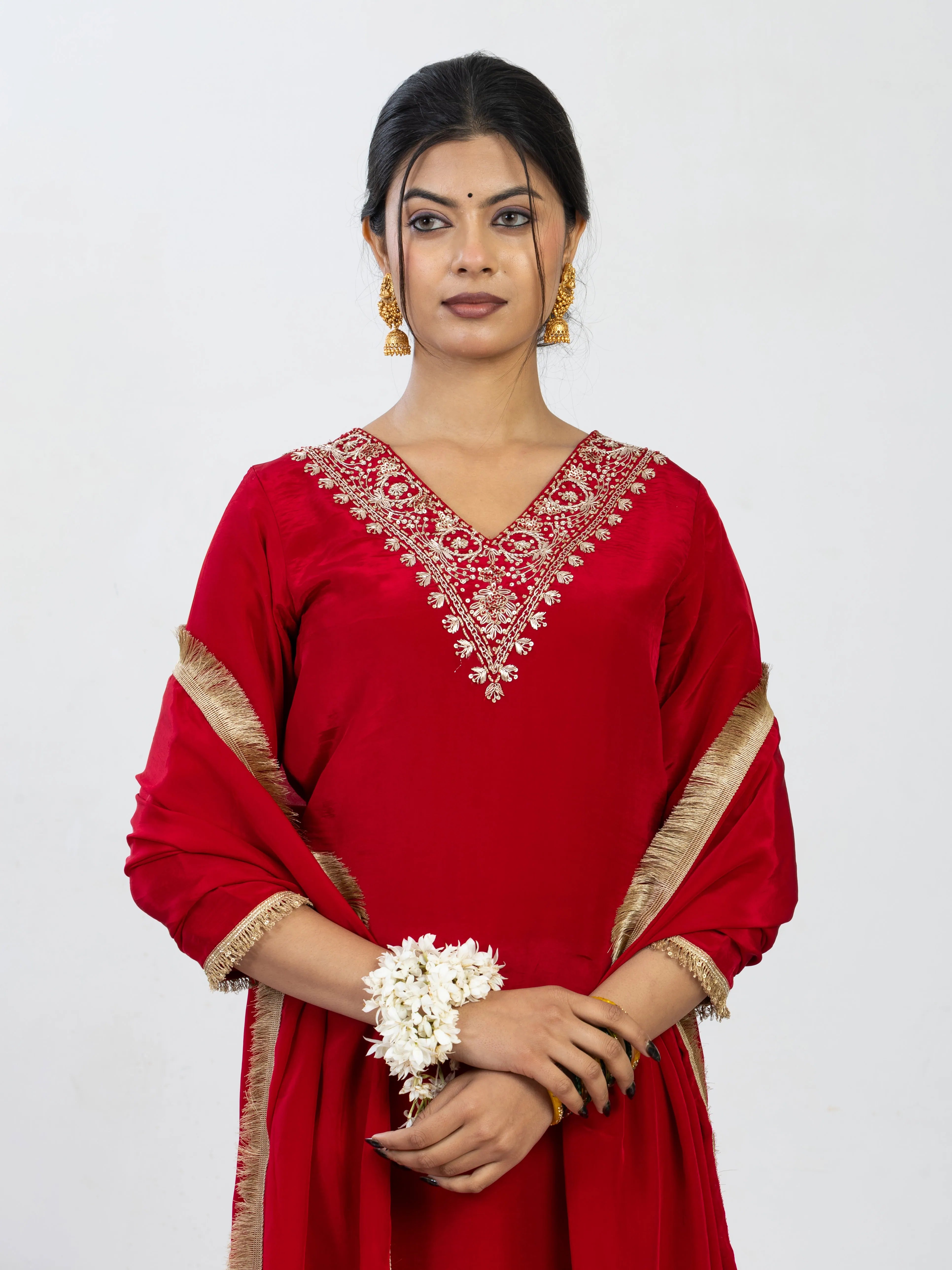 शाही सुर्ख़ | Zardosi Hand Work Crepe Kurta Palazzo Set with Gota Kinari