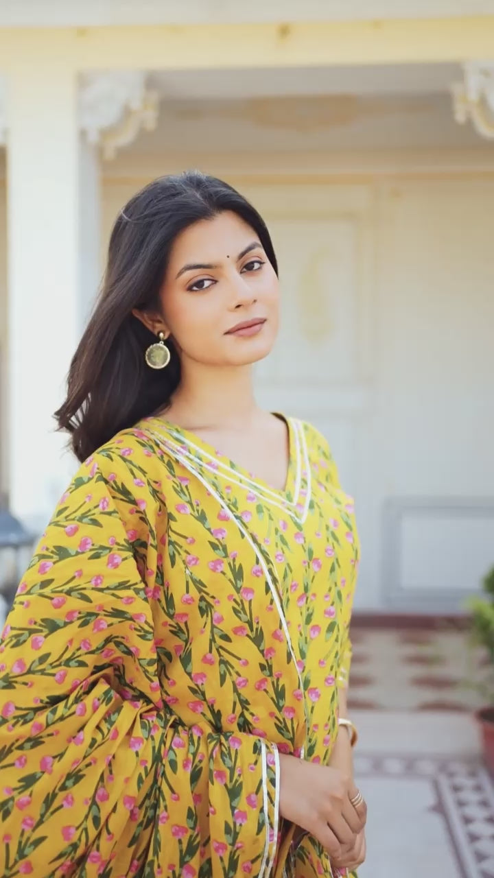 रंगत रानी | Handmade Royal Mustard Yellow Floral Kurta Set with Cotton Dupatta